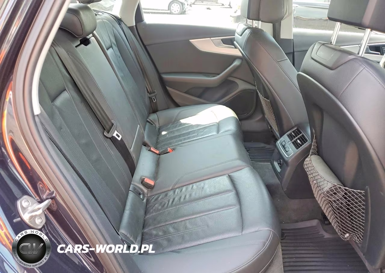 2017 Audi A4 Premium VIN:WAUANAF4XHN005143 - 10