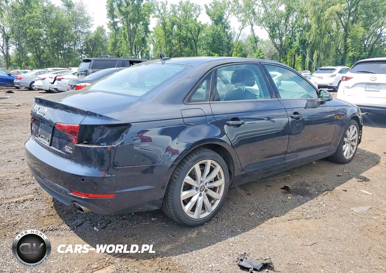 2017 Audi A4 Premium VIN:WAUANAF4XHN005143 - 3