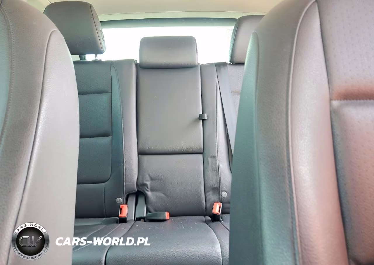 2017 Volkswagen Tiguan S VIN:WVGAV7AX0HK026555 - 10