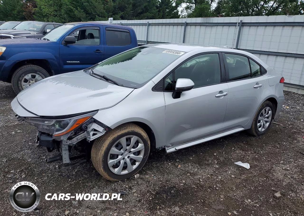 2022 Toyota Corolla Le – zdjęcie 1 z 12