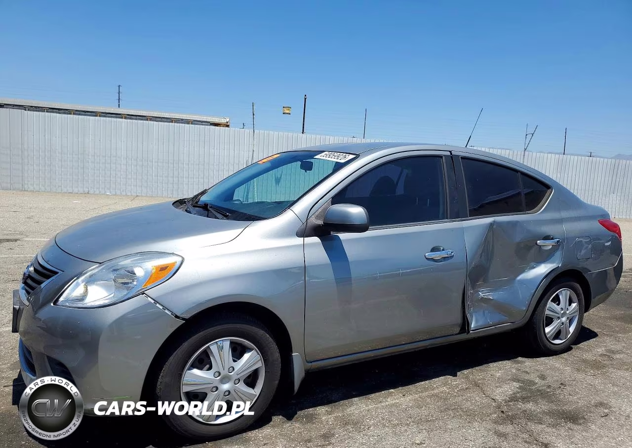 2012 Nissan Versa 1.6 S