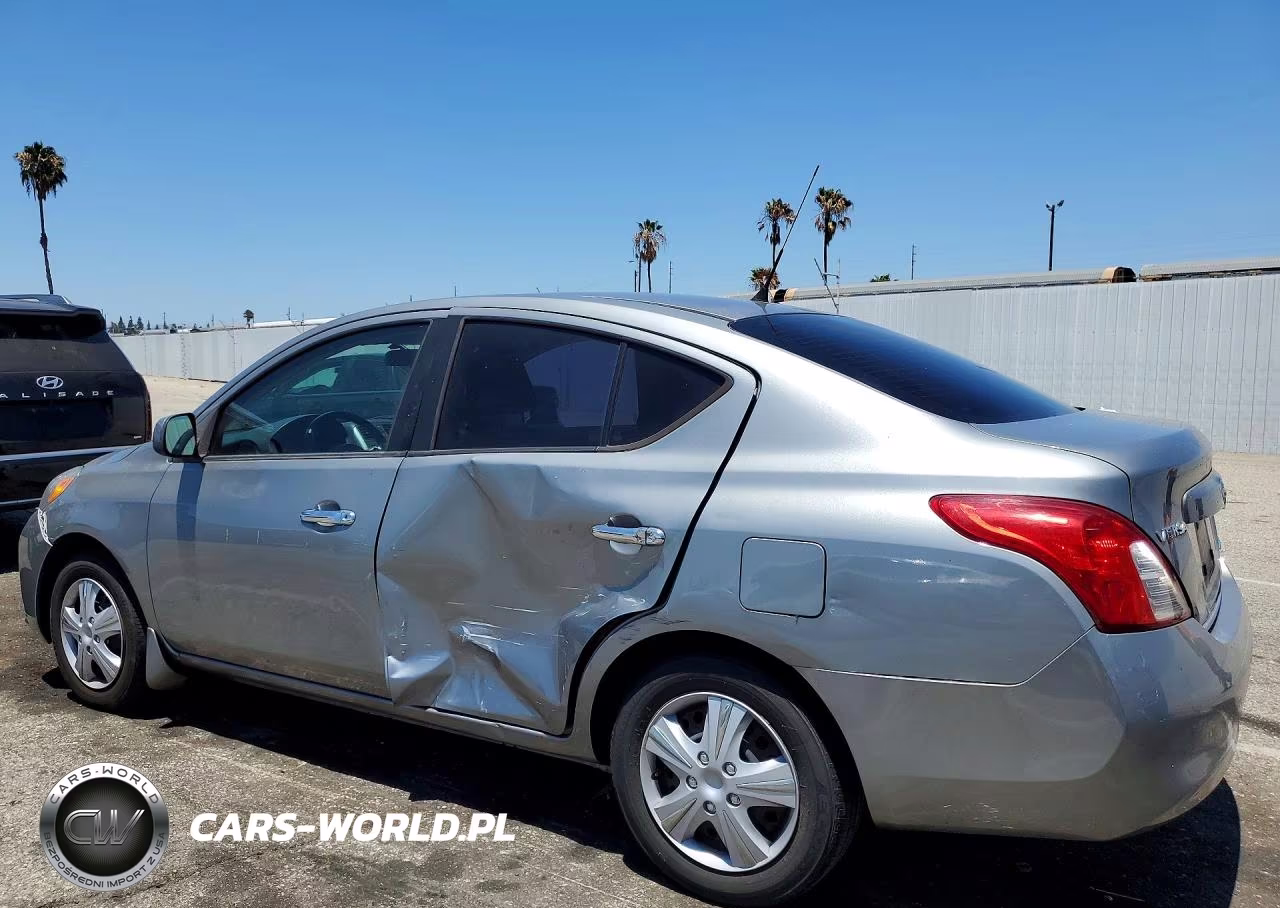 2012 Nissan Versa 1.6 S VIN:3N1CN7AP4CL876650 - 2