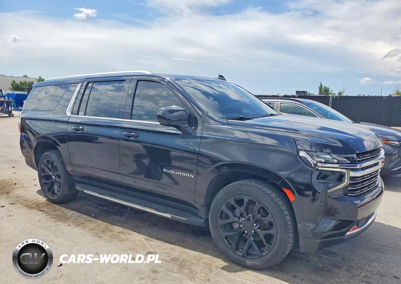 2021 Chevrolet Suburban C1500 Lt VIN:1GNSCCKT5MR462331 - 4
