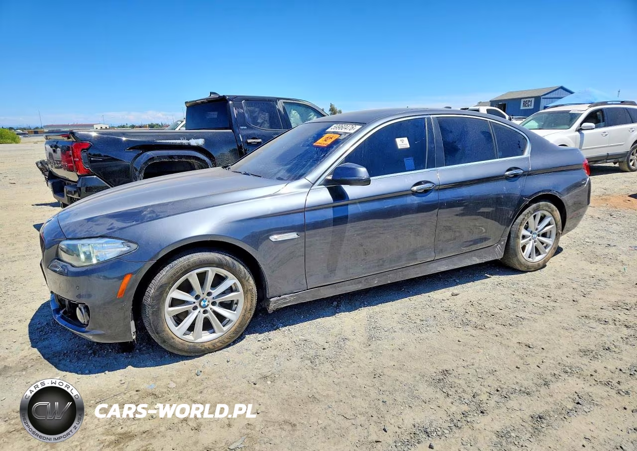 2015 BMW 528I