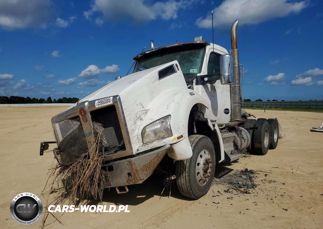 2020 Kenworth T880 Semi Truck