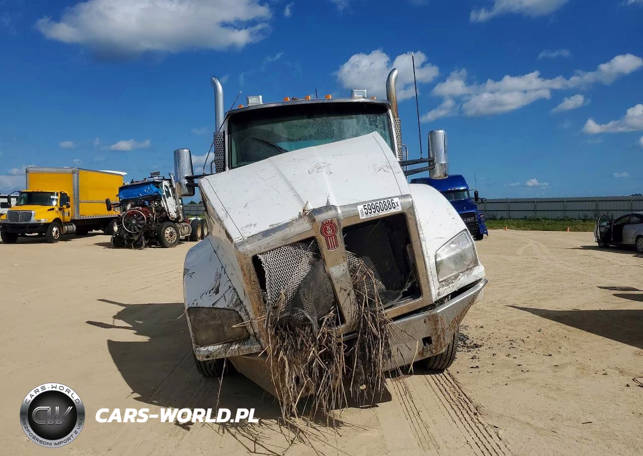 2020 Kenworth T880 Semi Truck VIN:3WKZDP9X7LF393555 - 5