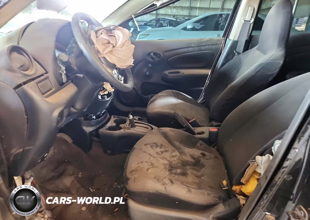 2014 Nissan Versa 1.6 S VIN:3N1CN7AP4EL827564 - 7