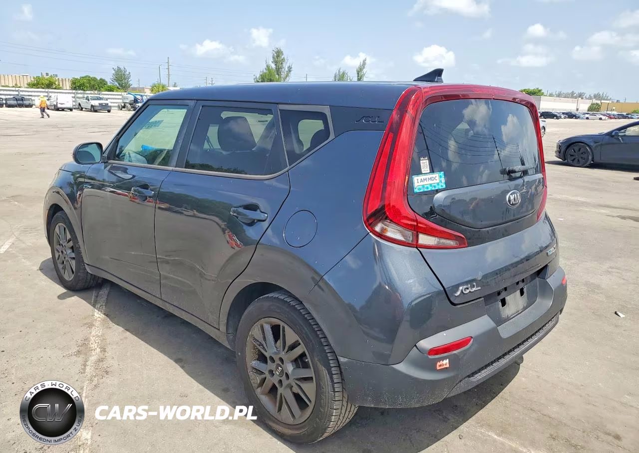 2021 Kia Soul S VIN:KNDJ23AU4M7796119 - 2