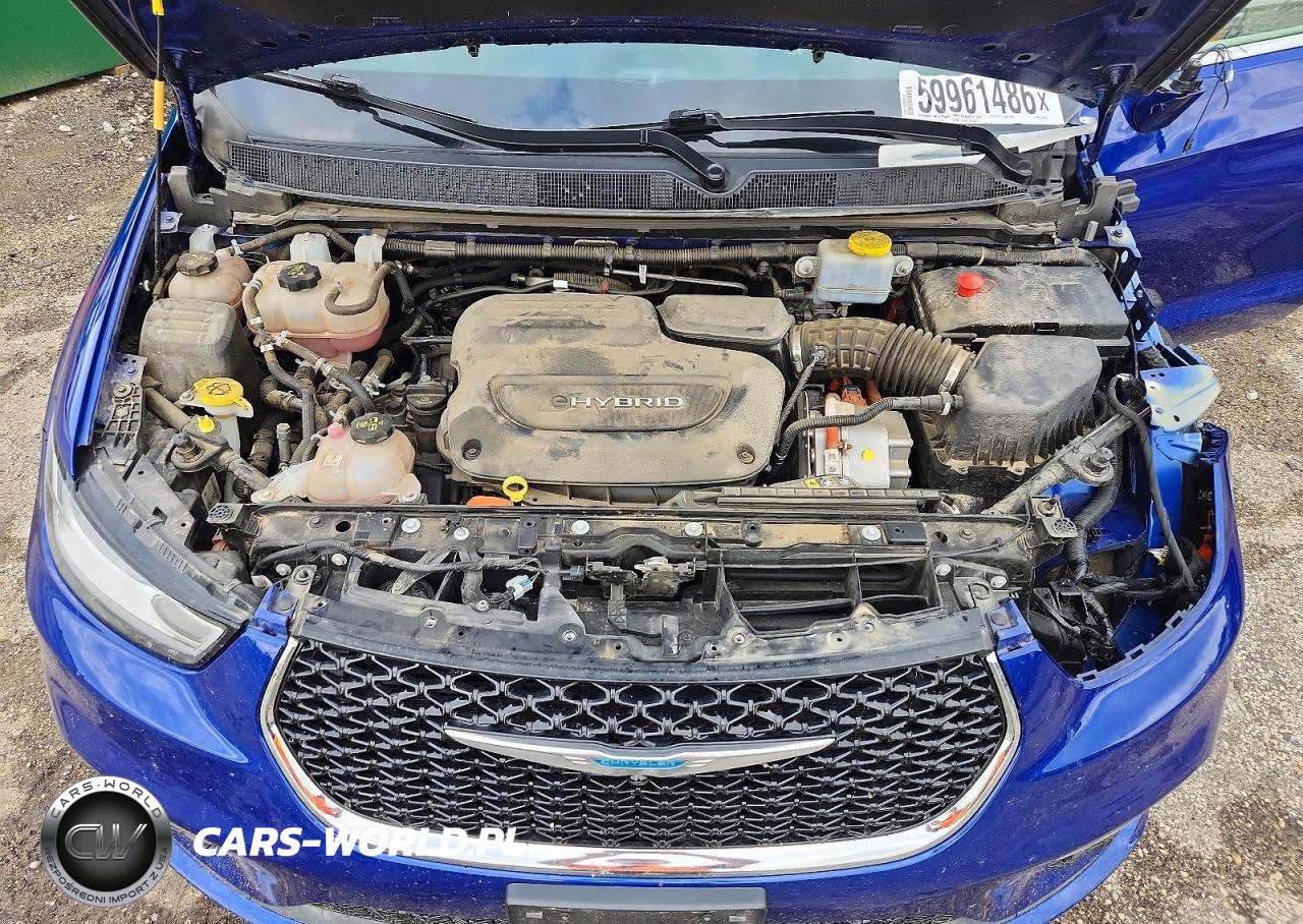 2021 Chrysler Pacifica Hybrid Touring L VIN:2C4RC1L71MR525206 - 12