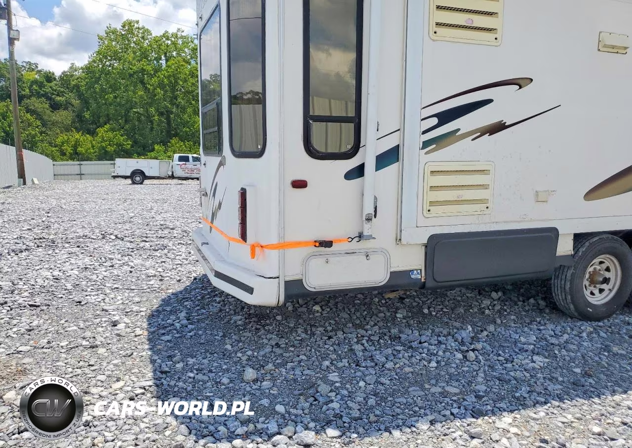 2000 Nu Wa Hitchhiker Ii Camper VIN:1C932JP08YA008933 - 9