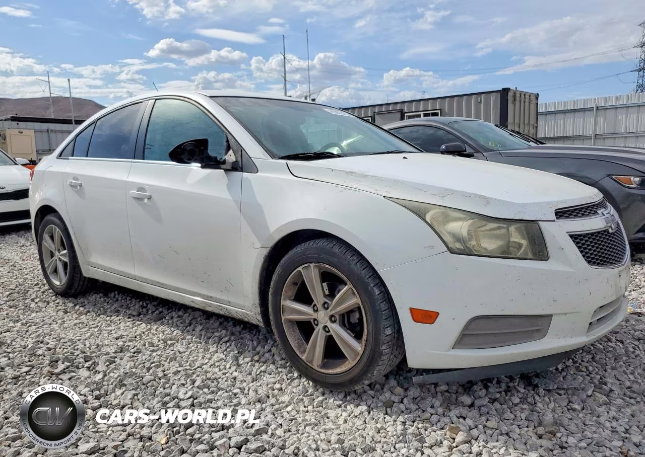 2013 Chevrolet Cruze Lt VIN:1G1PE5SB4D7102354 - 4