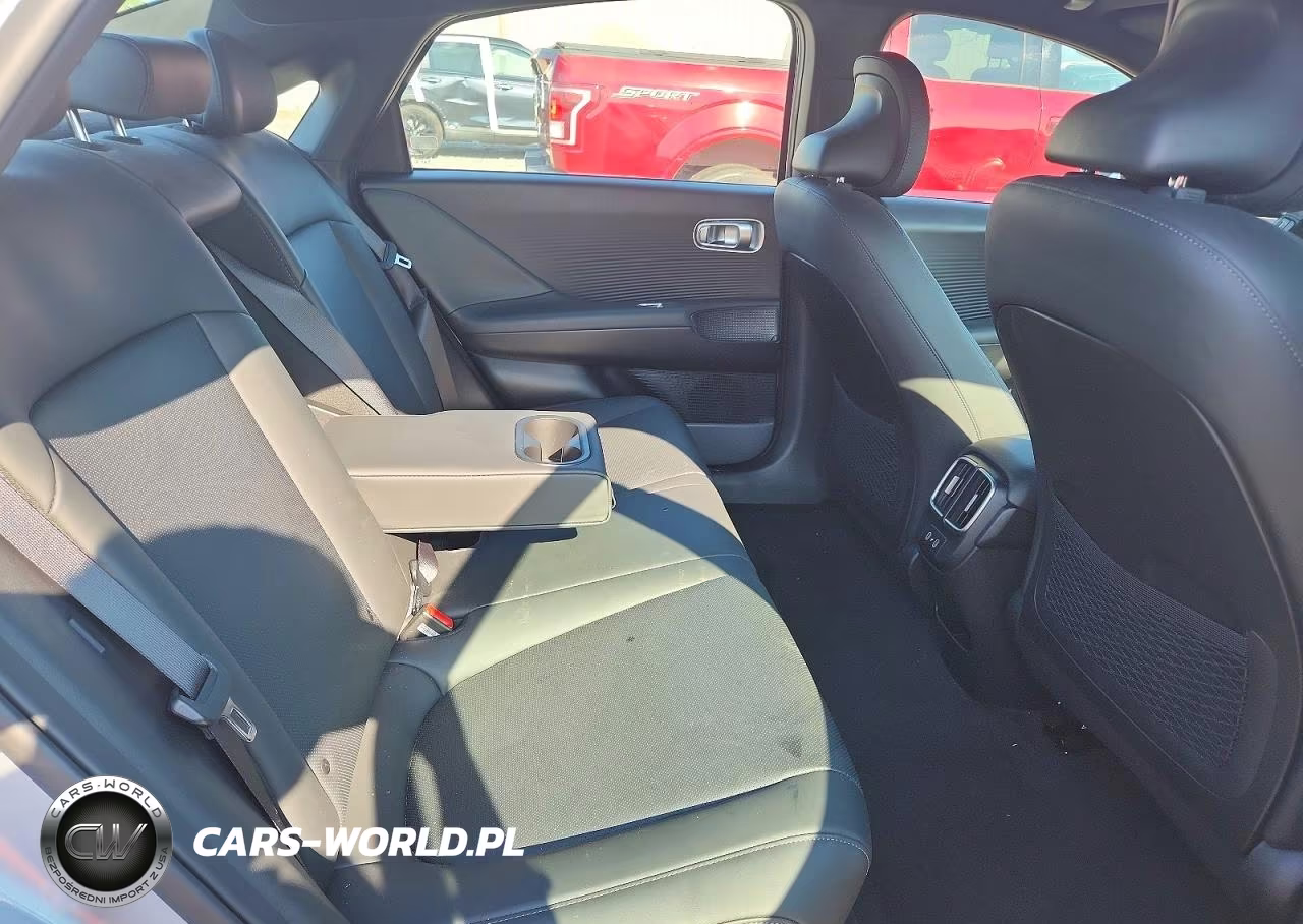 2023 Hyundai Ioniq 6 Sel VIN:KMHM34AA5PA026598 - 10