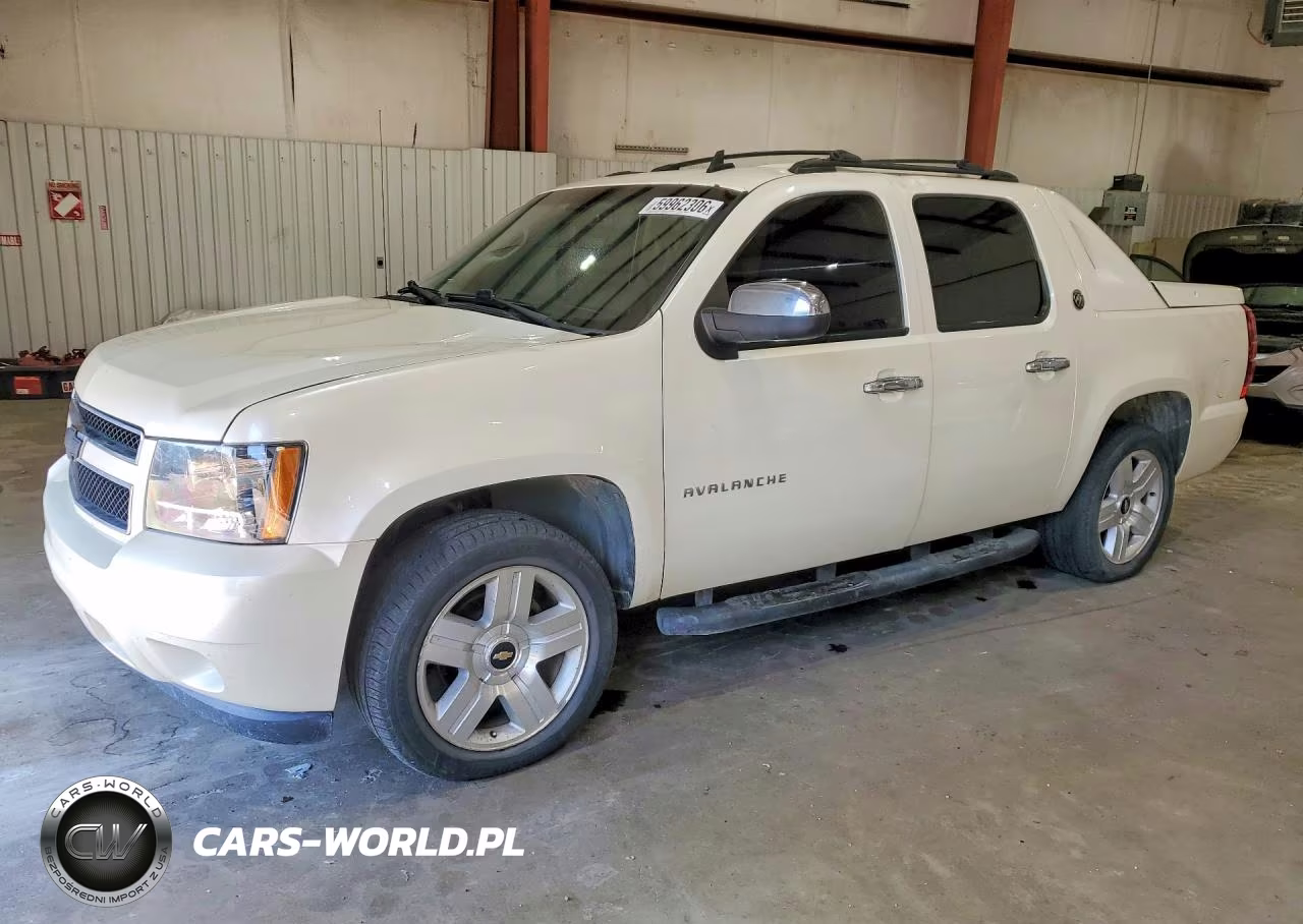 2013 Chevrolet Avalanche Ltz – zdjęcie 1 z 12