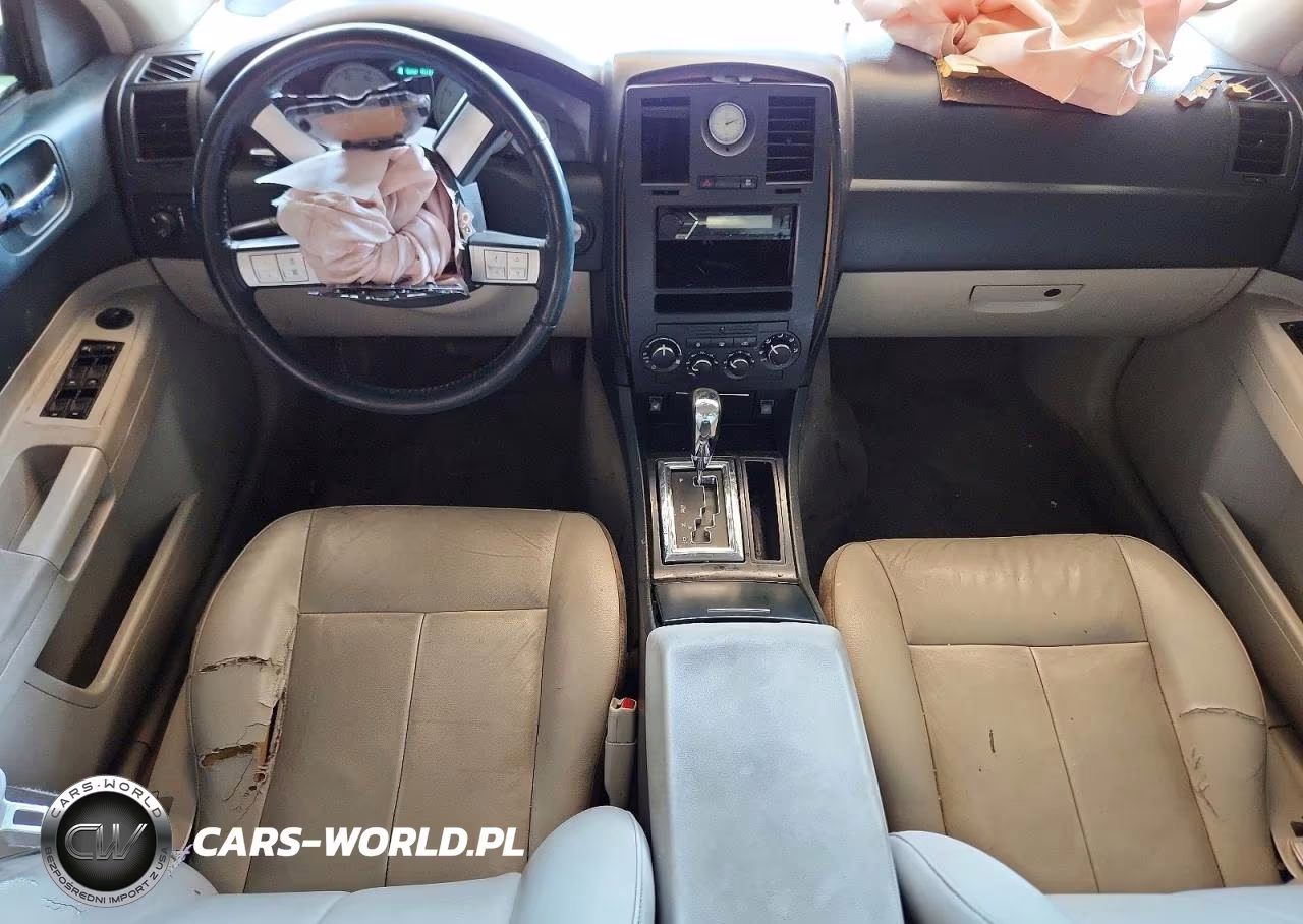 2006 Chrysler 300 Touring VIN:2C3LK53G36H367769 - 8