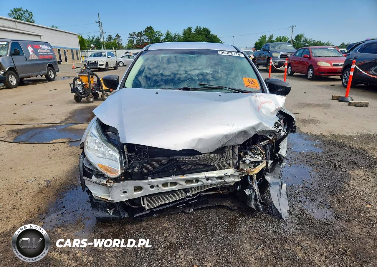 2012 Ford Focus S VIN:1FAHP3E21CL374541 - 5