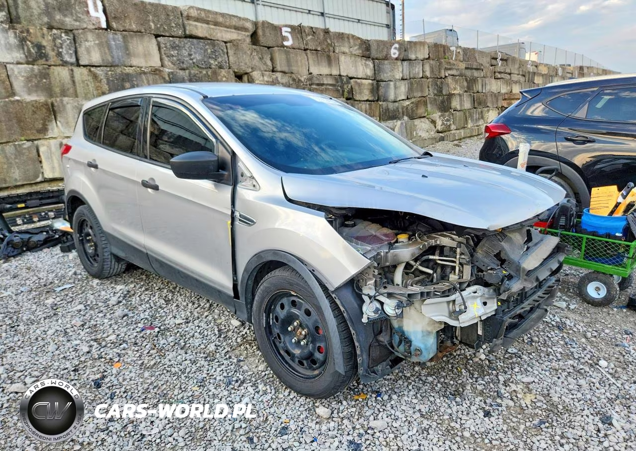 2016 Ford Escape S VIN:1FMCU0F76GUB75034 - 4