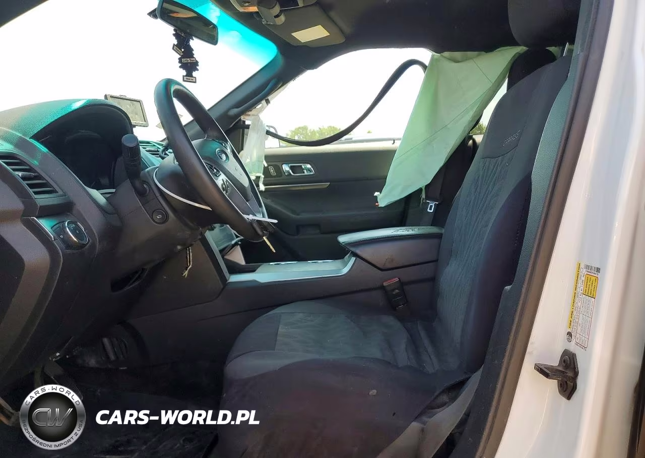 2015 Ford Explorer Police Interceptor VIN:1FM5K8AR3FGB68156 - 7
