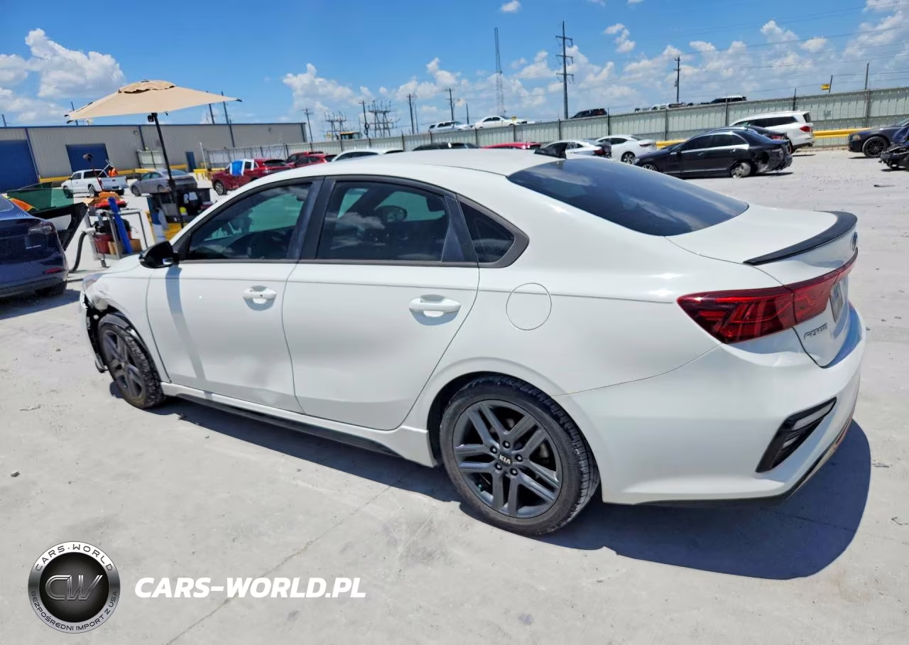 2020 Kia Forte Gt Line VIN:3KPF34AD5LE240554 - 2