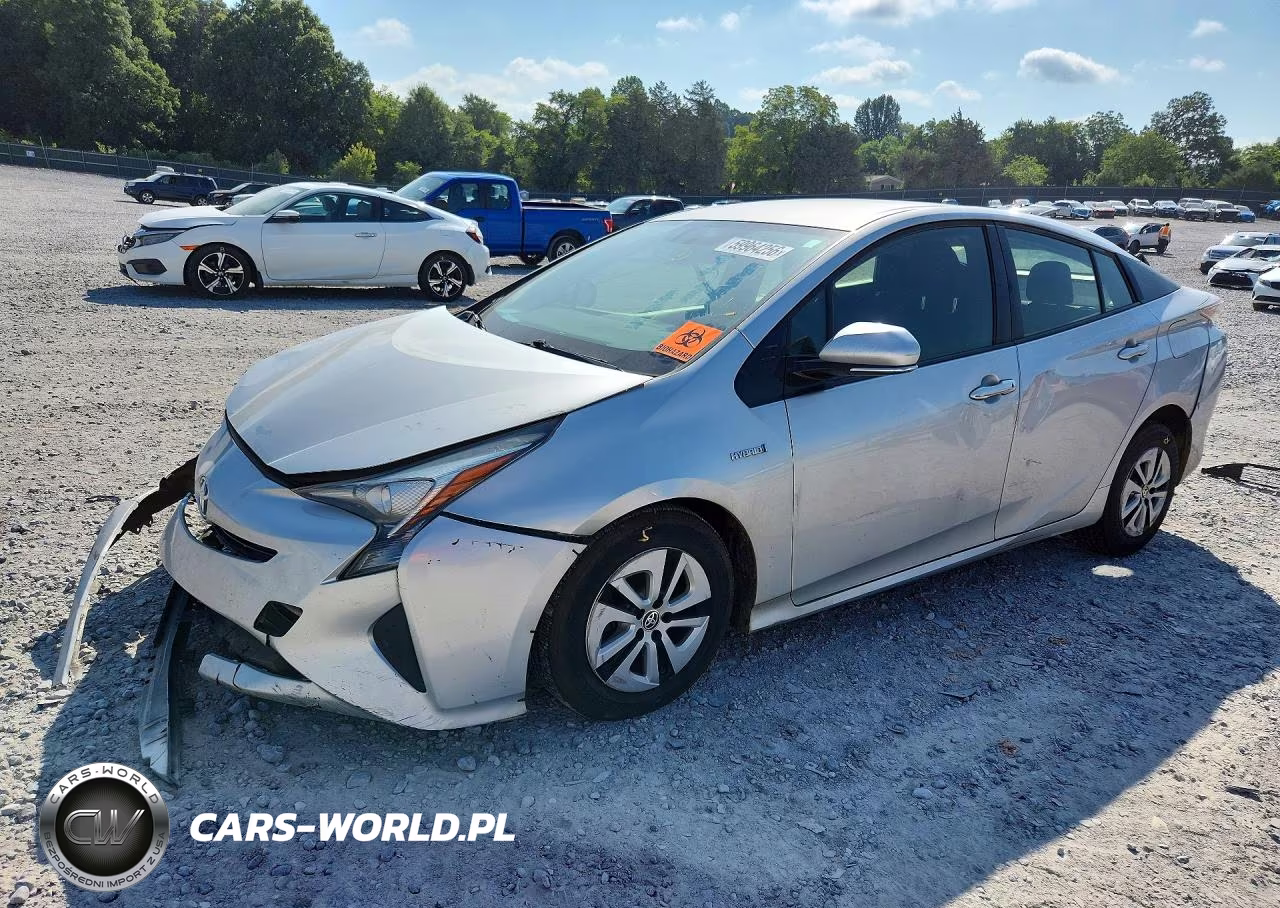 2016 Toyota Prius Three