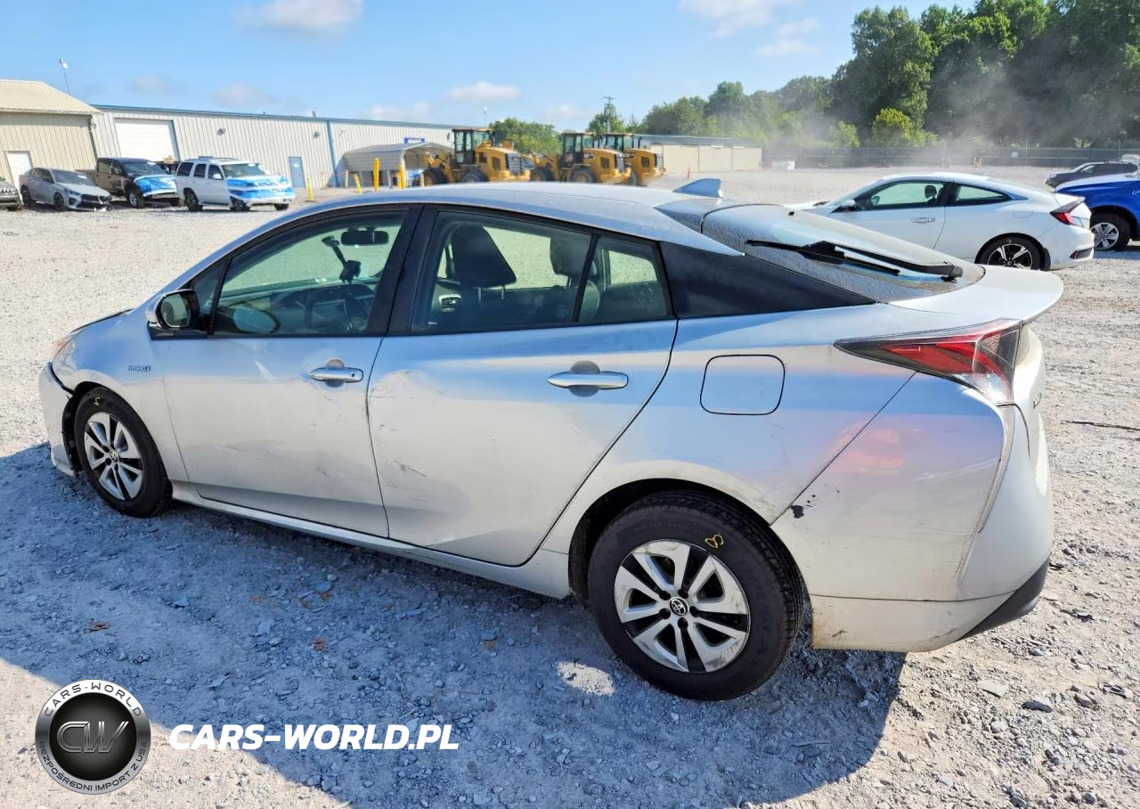 2016 Toyota Prius Three VIN:JTDKARFU1G3013692 - 2