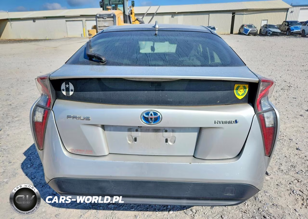 2016 Toyota Prius Three VIN:JTDKARFU1G3013692 - 6
