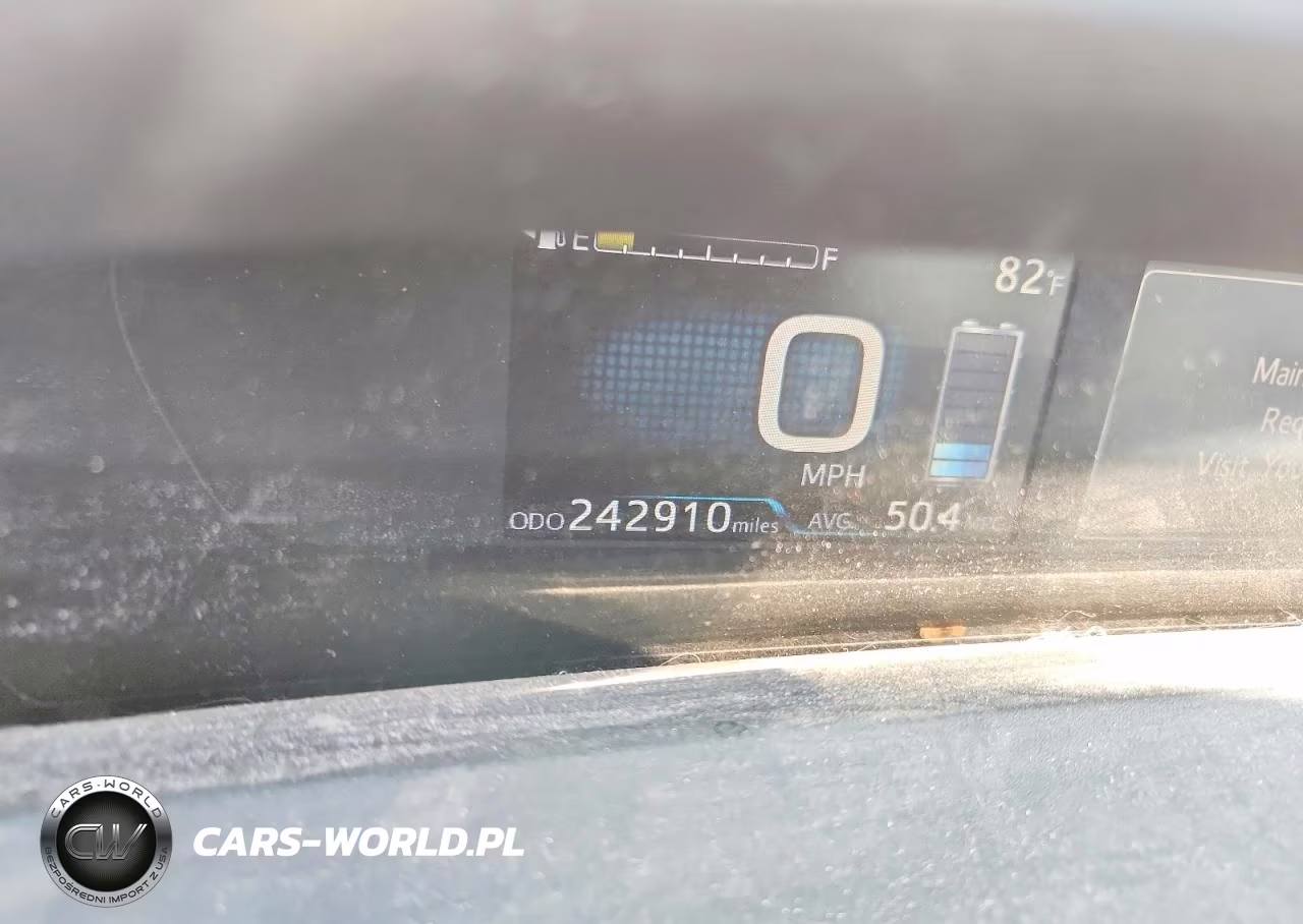 2016 Toyota Prius Three VIN:JTDKARFU1G3013692 - 9