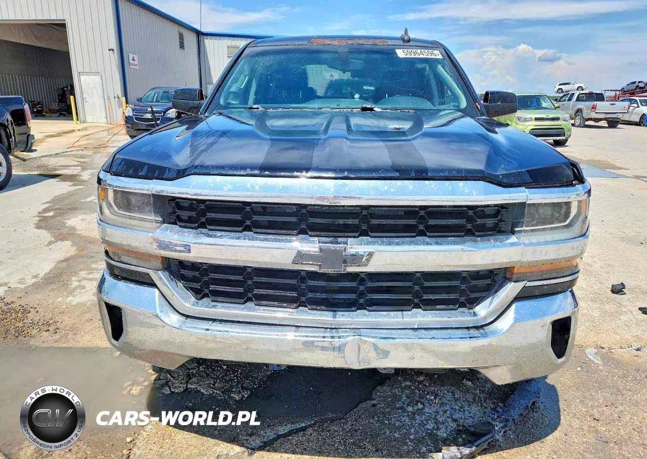2018 Chevrolet Silverado C1500 Lt VIN:3GCPCREC2JG411569 - 5