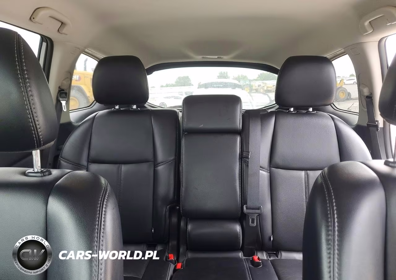 2019 Nissan Pathfinder Sl VIN:5N1DR2MN3KC610089 - 10