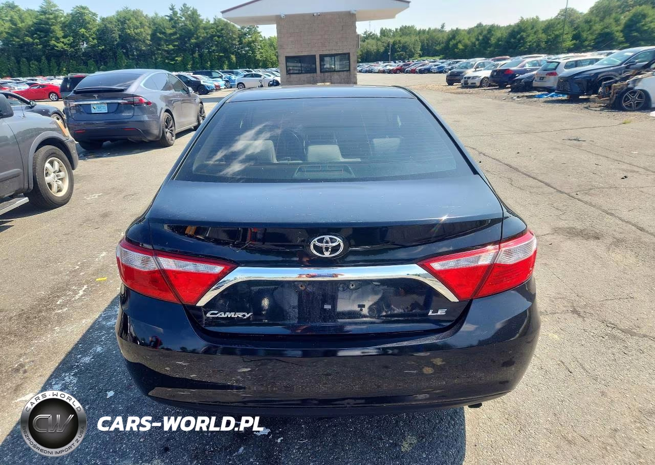 2015 Toyota Camry Le VIN:4T4BF1FK0FR499018 - 6