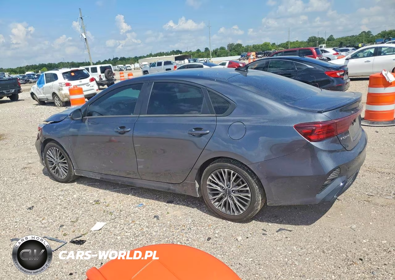 2023 Kia Forte Gt Line VIN:3KPF54AD7PE662857 - 2