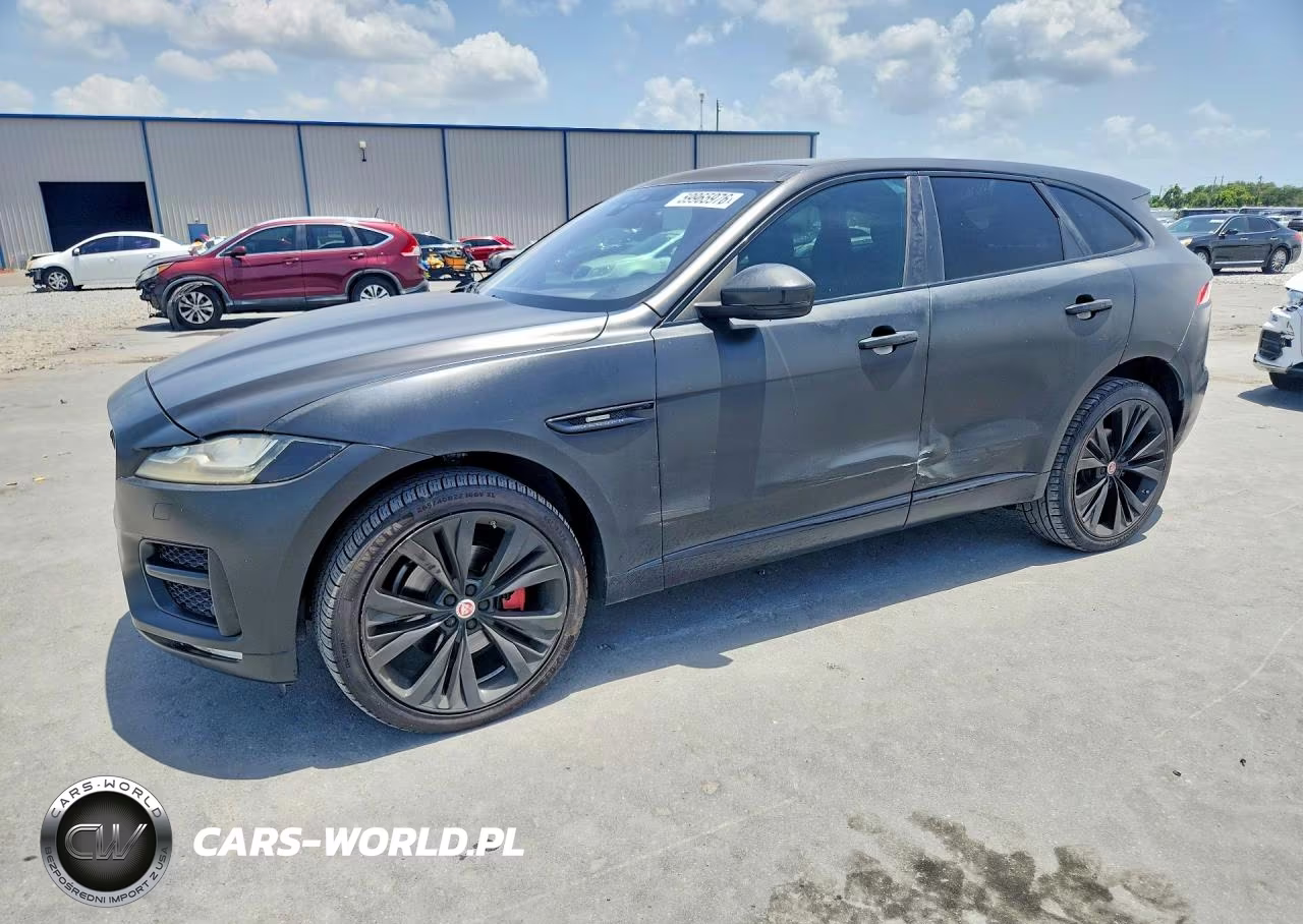 2017 Jaguar F-Pace R - Sport – zdjęcie 1 z 13