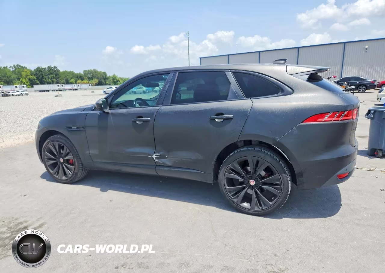 2017 Jaguar F-Pace R - Sport VIN:SADCL2BV1HA061991 - 2