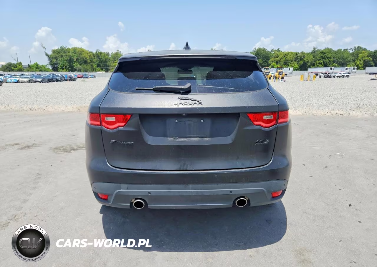 2017 Jaguar F-Pace R - Sport VIN:SADCL2BV1HA061991 - 6