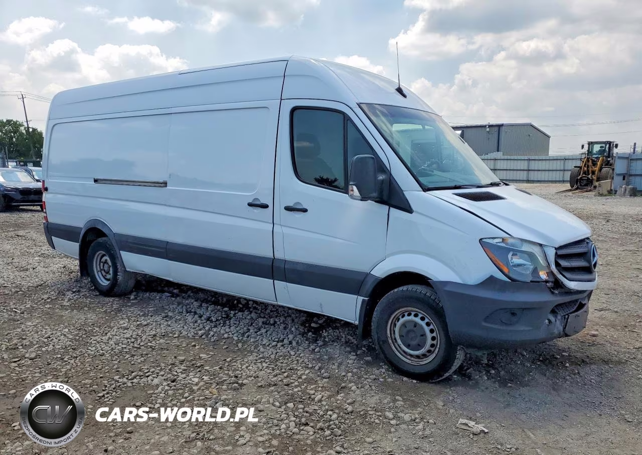 2018 Mercedes-Benz Sprinter 3500 VIN:WD3PF1CD9JP617711 - 4