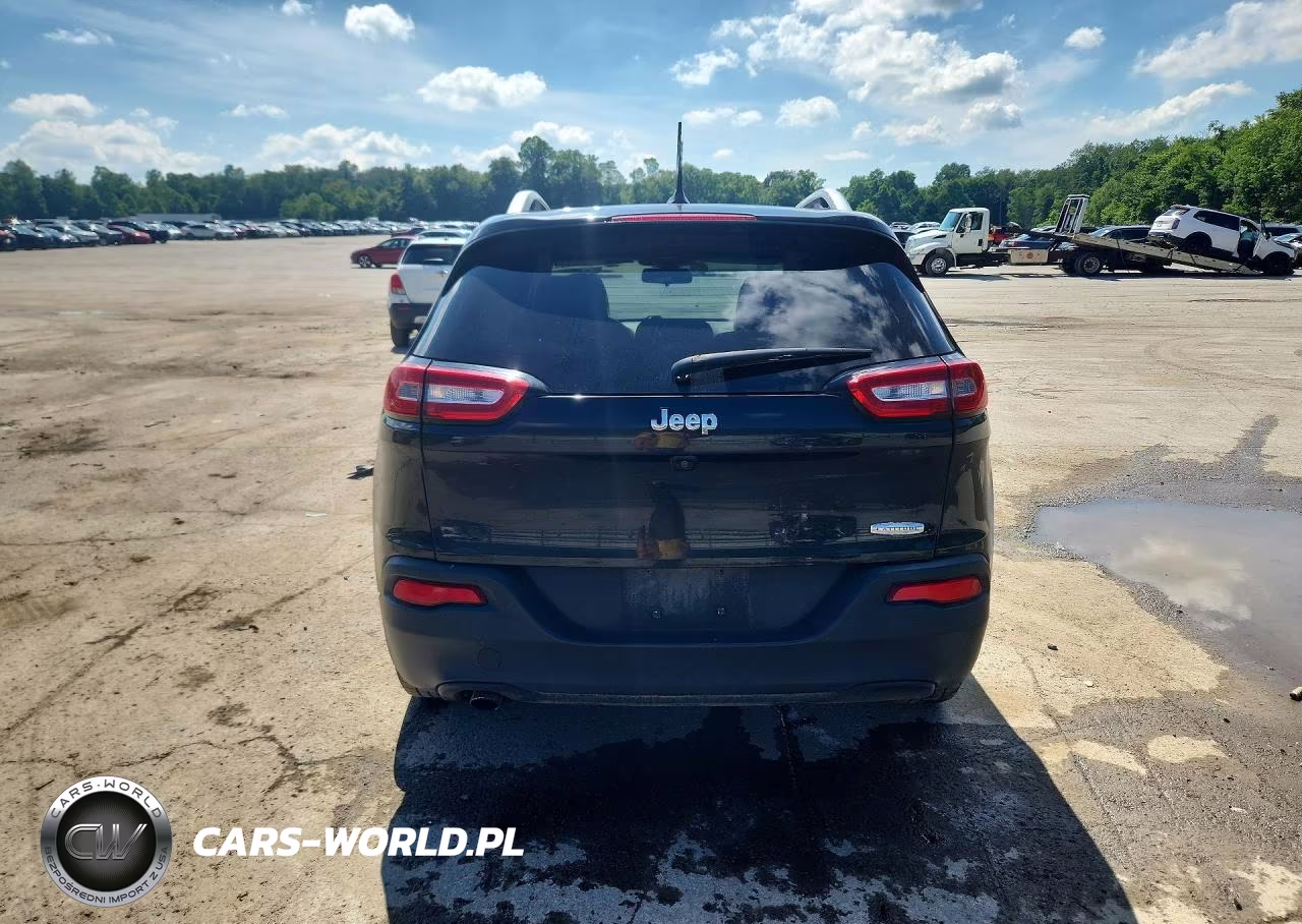 2015 Jeep Cherokee Latitude VIN:1C4PJLCB1FW712338 - 6