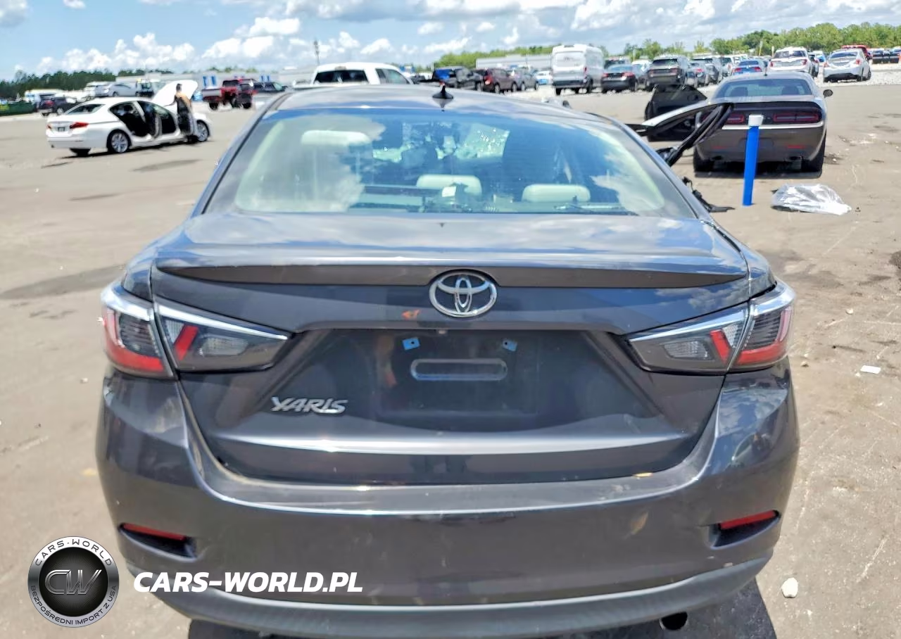 2019 Toyota Yaris Le VIN:3MYDLBYV0KY508421 - 6