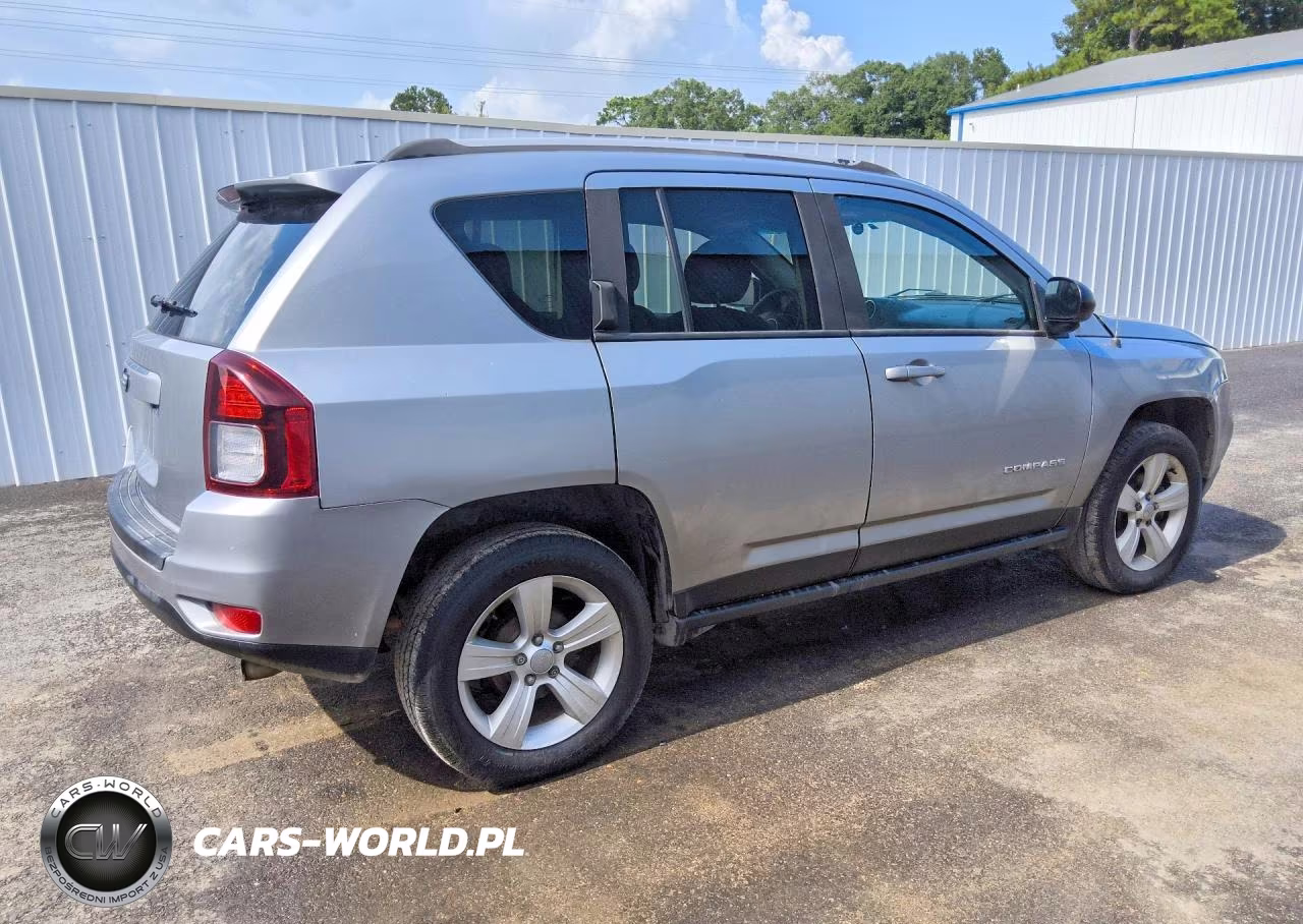 2016 Jeep Compass Sport VIN:1C4NJCBA1GD742825 - 3