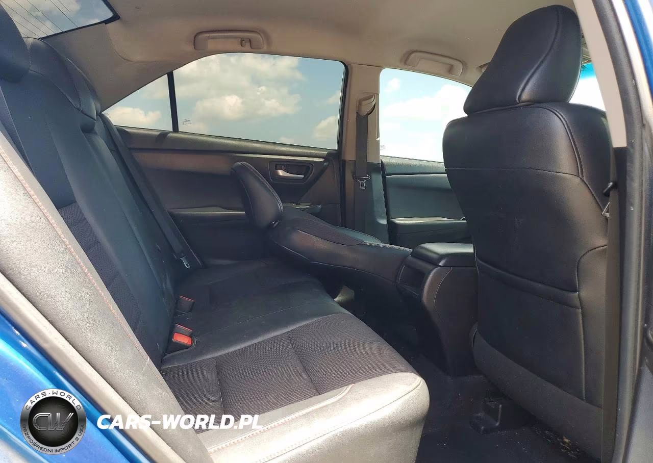2017 Toyota Camry Se VIN:4T1BF1FK7HU765681 - 10