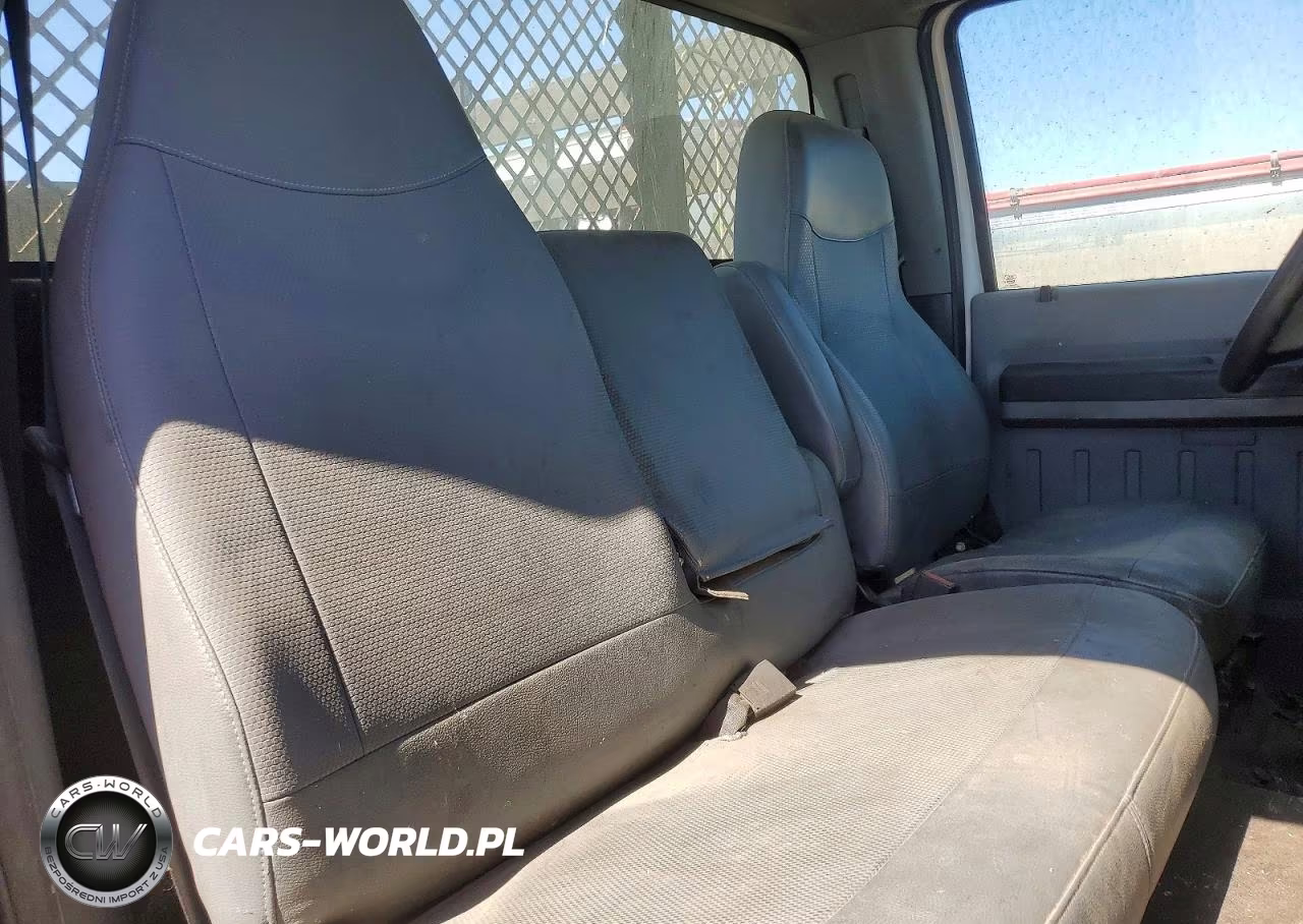 2017 Ford F650 Super Duty VIN:1FDNF6DC7HDB00785 - 10