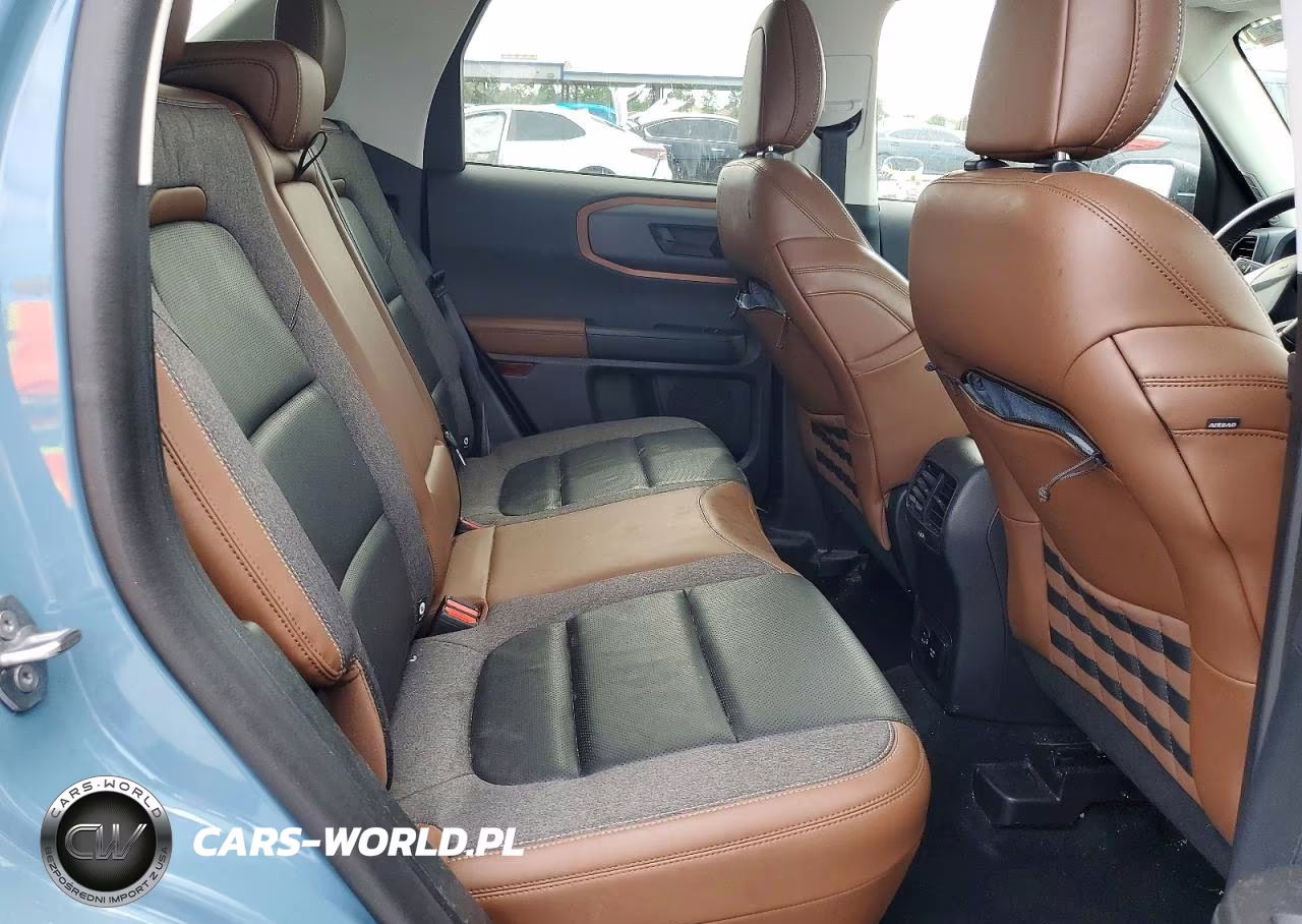 2021 Ford Bronco Sport Outer Banks VIN:3FMCR9C64MRB02801 - 11
