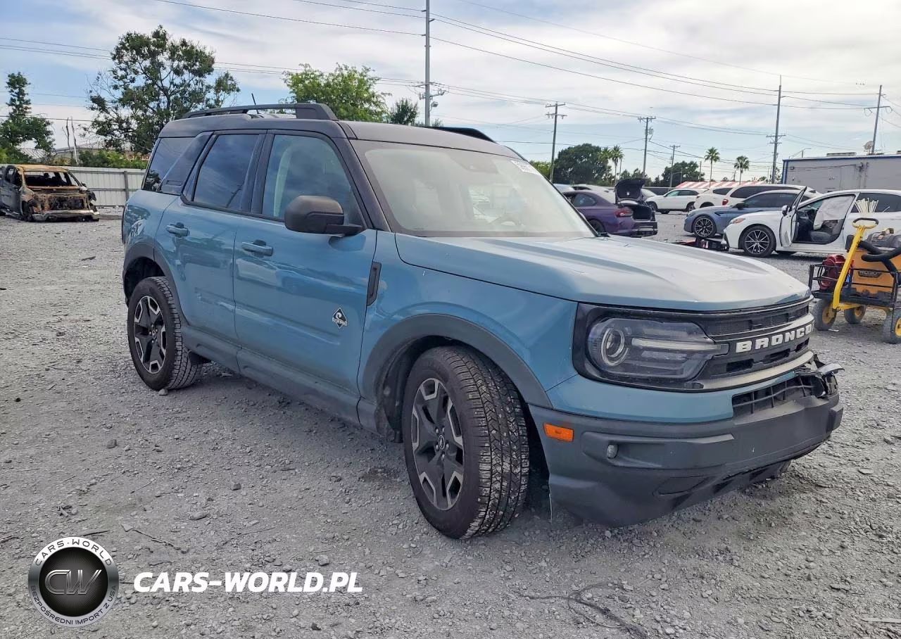 2021 Ford Bronco Sport Outer Banks VIN:3FMCR9C64MRB02801 - 4