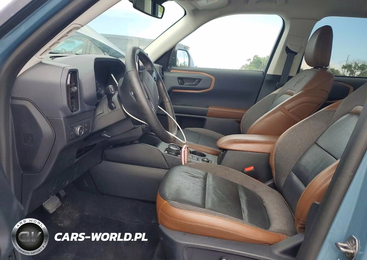 2021 Ford Bronco Sport Outer Banks VIN:3FMCR9C64MRB02801 - 7