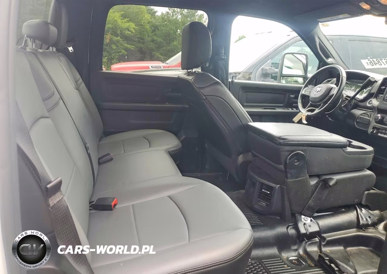 2024 Ram 3500 Tradesman VIN:3C63R3GL0RG339605 - 11