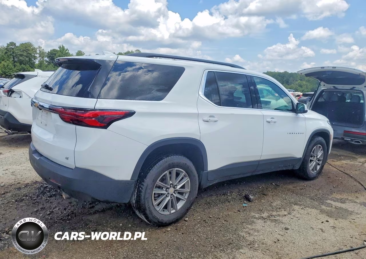 2023 Chevrolet Traverse Lt VIN:1GNERGKW6PJ147585 - 3