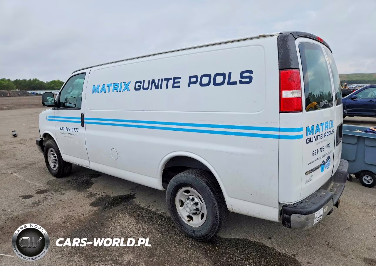 2017 Chevrolet Express G2500 VIN:1GCWGAFF8H1121873 - 2