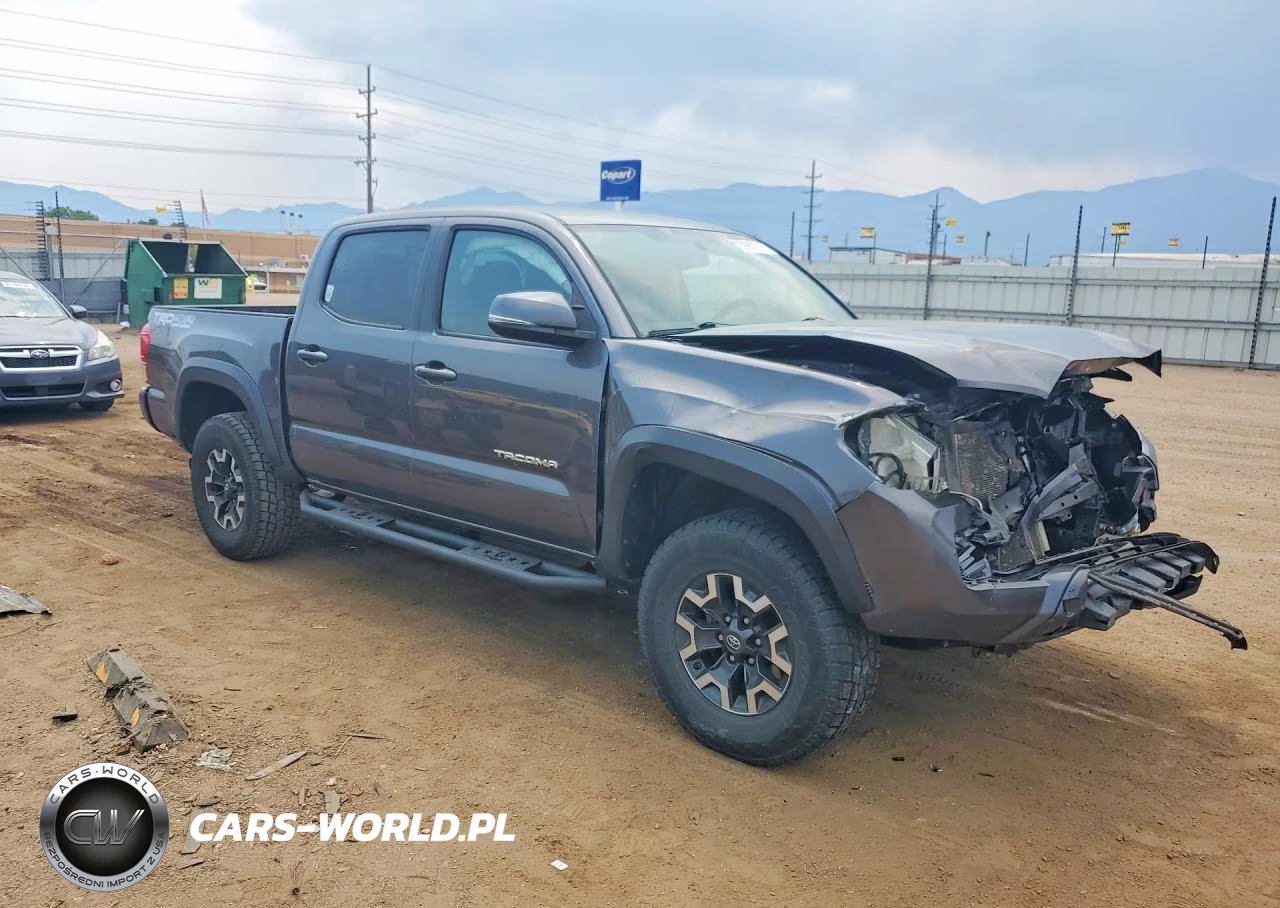 2017 Toyota Tacoma Trd Off-Road VIN:5TFCZ5AN3HX105399 - 4