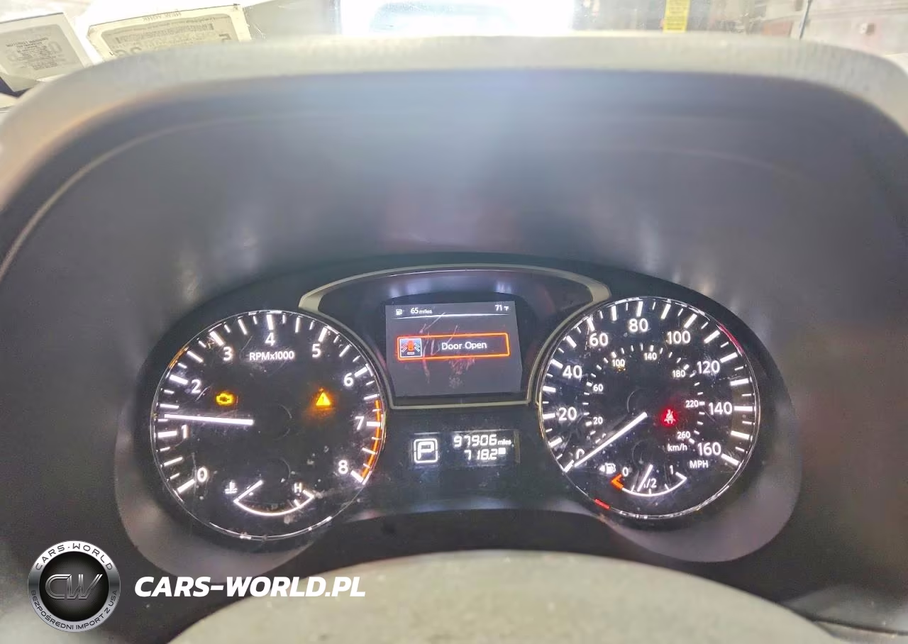 2014 Nissan Pathfinder S VIN:5N1AR2MNXEC601347 - 9
