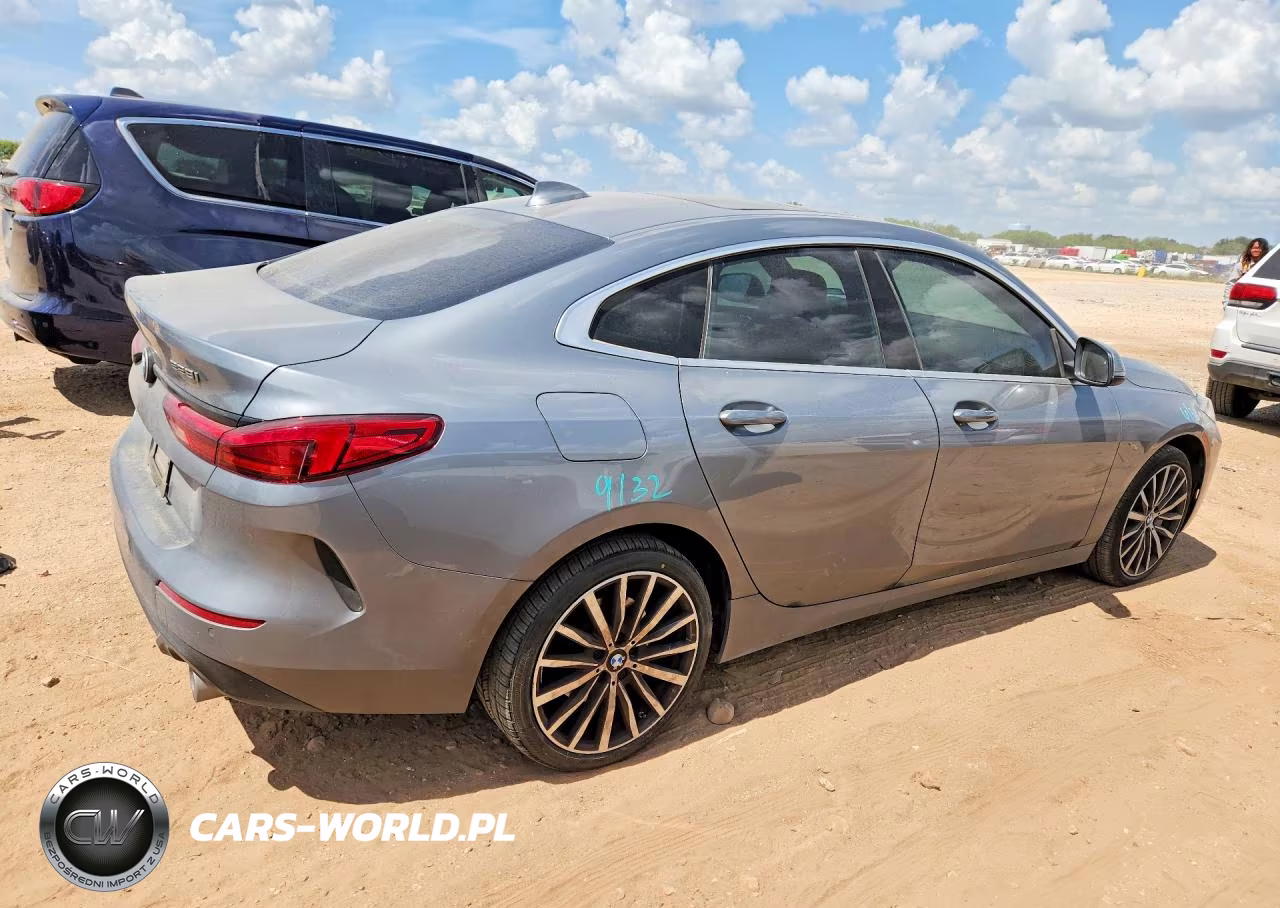2023 BMW 228I VIN:WBA53AK04P7N00743 - 3