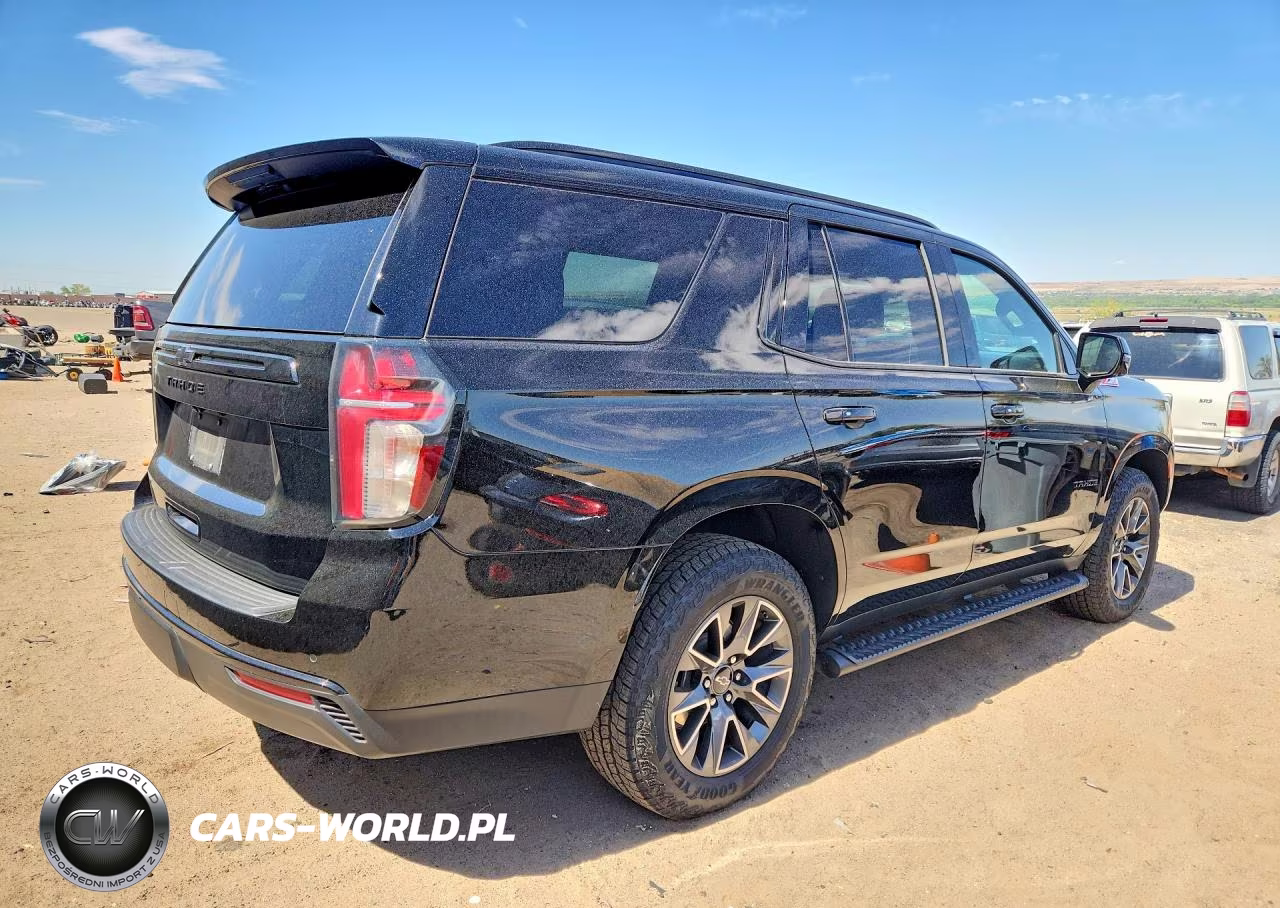 2023 Chevrolet Tahoe K1500 Z71 VIN:1GNSKPKD1PR306178 - 3