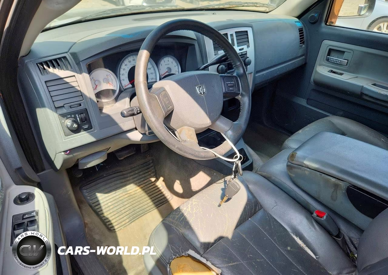 2005 Dodge Dakota Laramie VIN:1D7HE52N25S122533 - 8